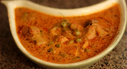 matar-khumb-masala-peas-mushroom-curry